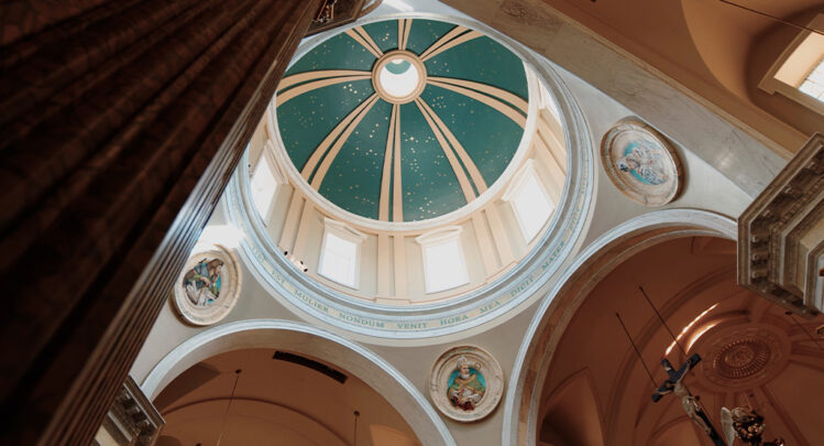 The dome of Our Lady's mantle stars in the Shrine Church.