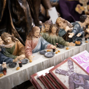 Jesus at Table with his disciples last supper statue Flores Mariae Gift Shop - La Crosse WI