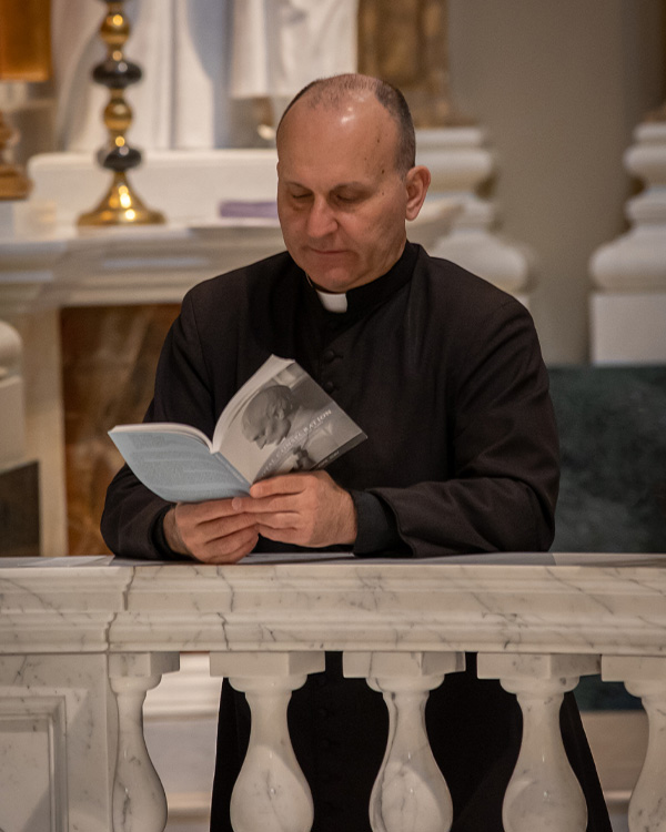 Total Consecration St. Louis de Montfort Guadalupe Shrine Staff