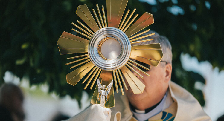 Image of Bishop Battersby with Monstrance and Holy Eucharist