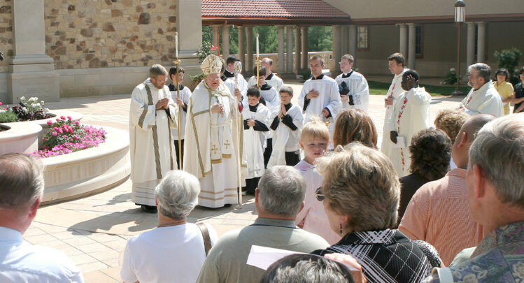 Cardinal Burke for the Shrine Dedication week in the Shrine Plaza