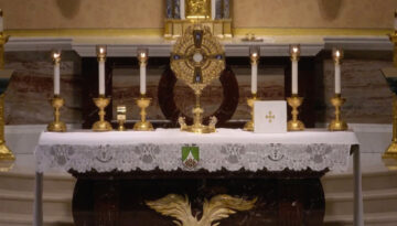 Adoration Banner 1