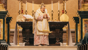Our Lady of the Snows with Cardinal Burke