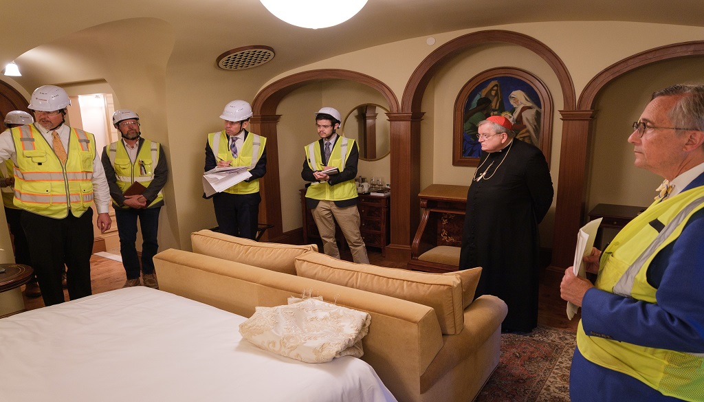 Pilgrim House mock-up with Cardinal Burke